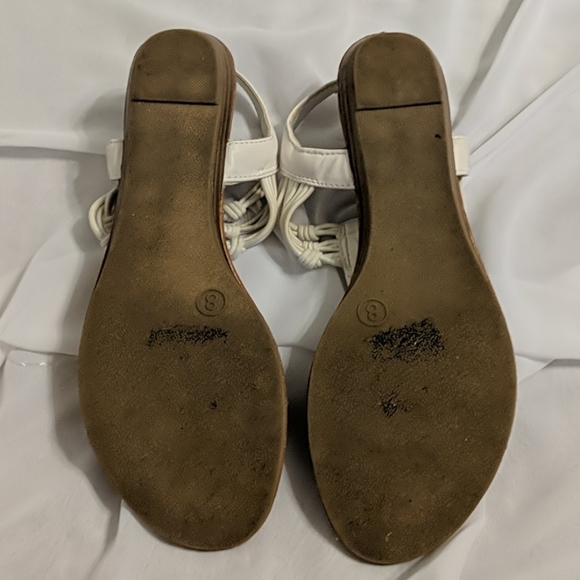 Shoes - Picture 4 of 5